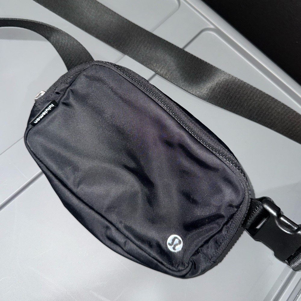 Lululemon crossbody bag